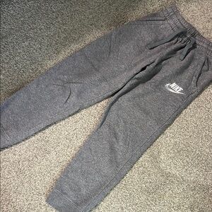 Nike Gray Sweatpants Elastic Cuffs Fleece Interior